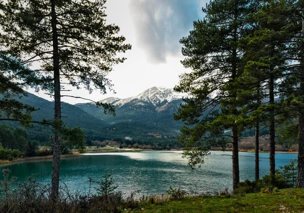 Lago de montaña Imagen de archivo