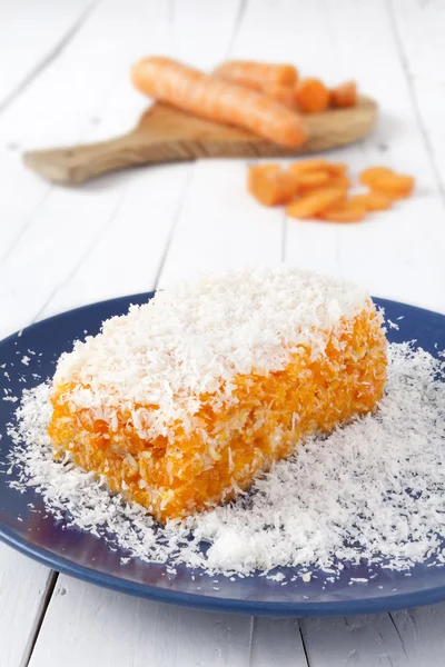 Carrot and coconut cake — Stock Photo, Image