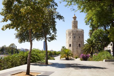 Seville altın kule