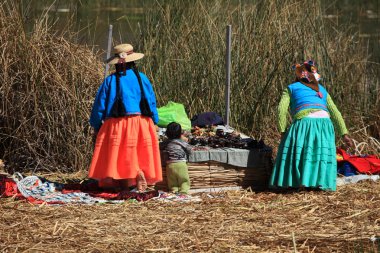 peru titicaca Gölü traditionel kişi