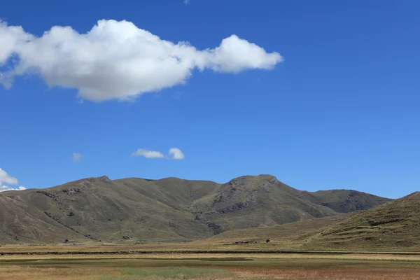 在秘鲁的安第斯风景 — 图库照片