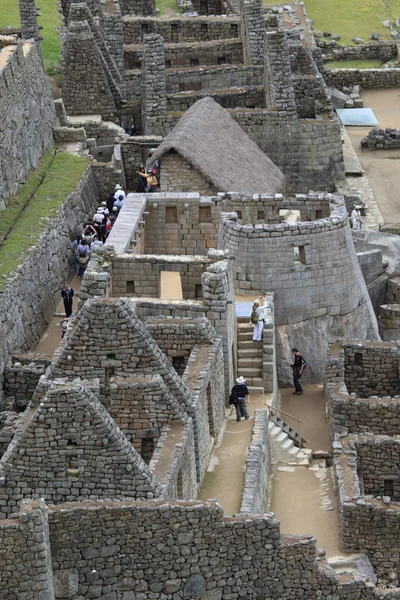 Machu picchu de verborgen stad van de inca in de wolken — Stockfoto