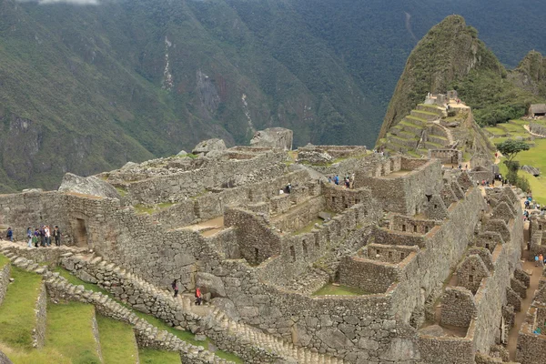 Machu picchu, den skjulte inca-byen i skyene – stockfoto