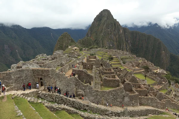 Machu Picchu, die Inka-Stadt in den Wolken — Stockfoto