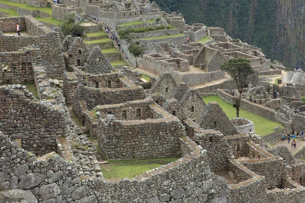 Machu Picchu la ciudad Inca en las nubes — Foto de Stock