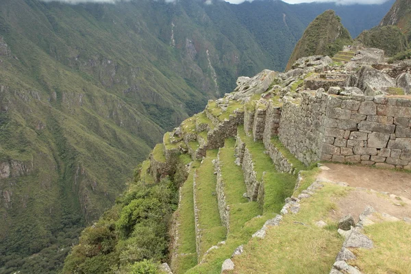 Machu Picchu, město Inků v oblacích — Stock fotografie