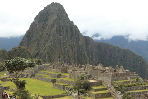 Machu Picchu la ciudad Inca en las nubes —  Fotos de Stock