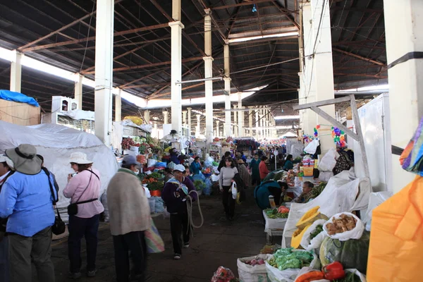Peru'da cuzco market hall — Stok fotoğraf
