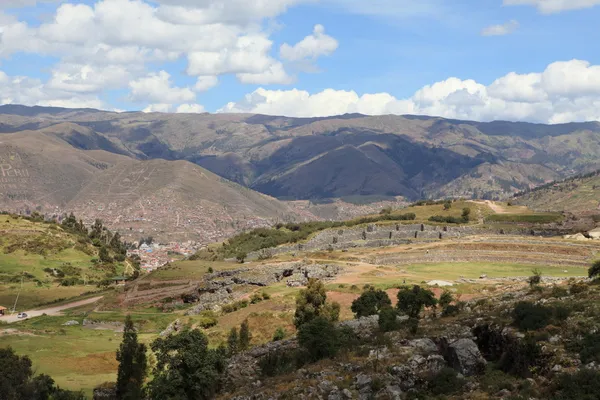 Inca fästningen sacsayhuaman — Stockfoto