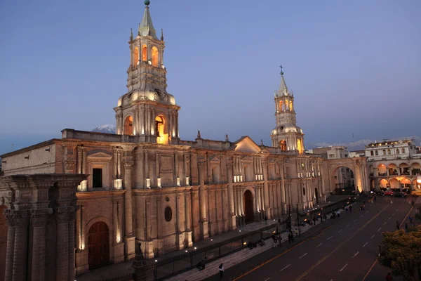 Plaza de Armas kohteessa Arequipa Peru — kuvapankkivalokuva