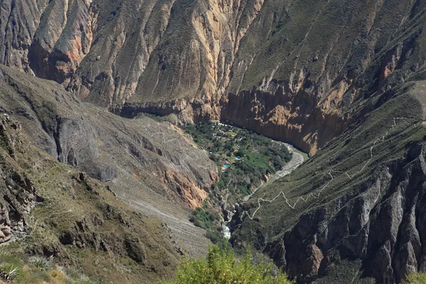 Каньон Колка в Перу — стоковое фото