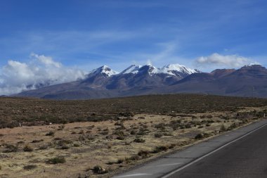 peru andes içinde volkanik alan