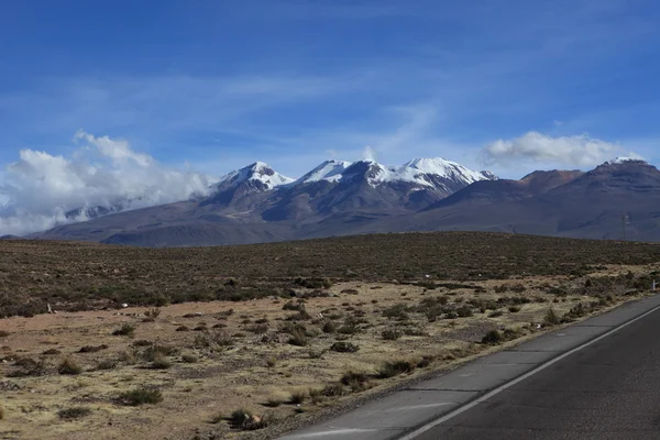 Wulkanicznym obszarze w Andach Peru — Zdjęcie stockowe
