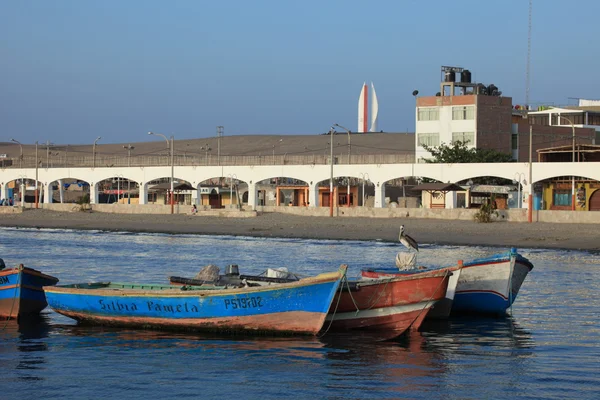 The harbor of Paracas in Peru — Stock Photo, Image