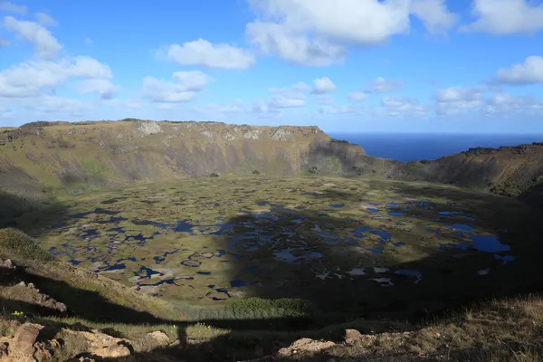Påskön vulkan kratern rano kau — Stockfoto