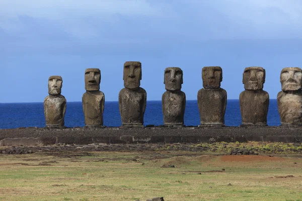 Moais en Isla de Pascua — Foto de Stock