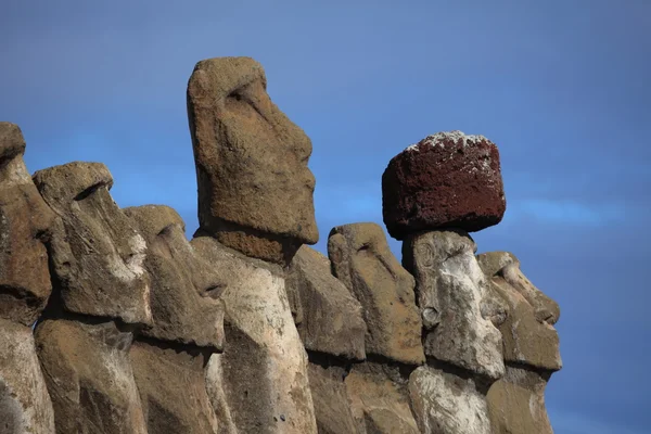 Velikonoční ostrov moai socha — Stock fotografie