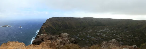 Vulcão de borda de cratera Rano Kau Ilha de Páscoa — Fotografia de Stock