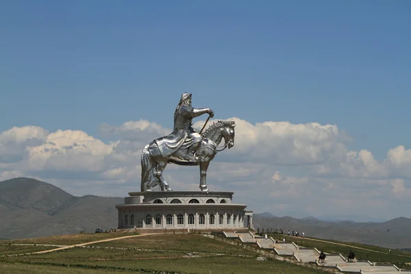 Monumento genghis khan en zonjin boldog — Foto de Stock