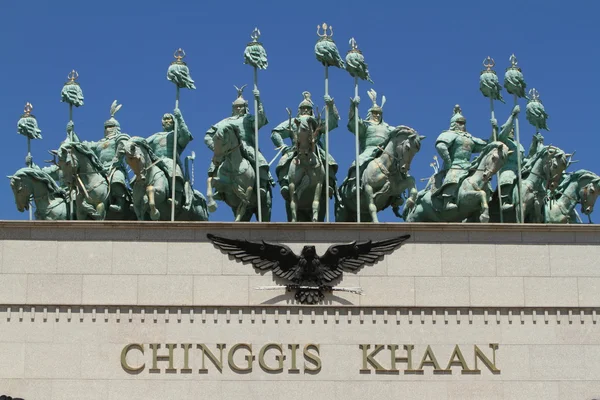 Genghis khan monument op zonjin boldog — Stockfoto