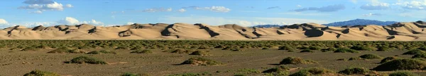 Sanddünen in der Wüste Gobi-Mongolei — Stockfoto