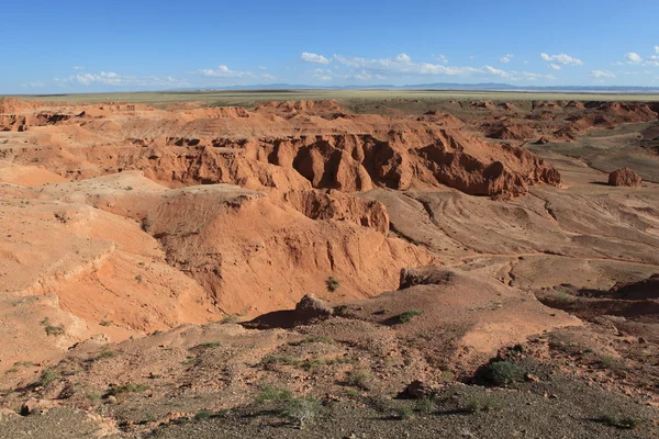 O penhasco flamejante de baianzague no deserto da mongólia gobi — Fotografia de Stock