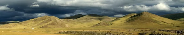 Regenzeit im Orchon-Tal der Mongolei — Stockfoto