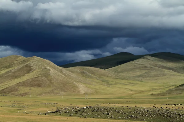 Pora deszczowa w orkhon valley w Mongolii — Zdjęcie stockowe