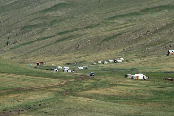 Yurt dorpen van Mongolië — Stockfoto