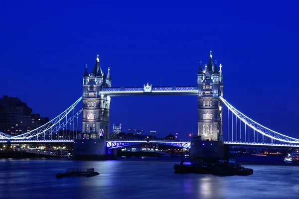 Die Tower Bridge von London — Stockfoto