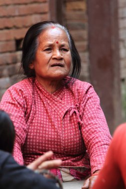 kadın--dan nepal