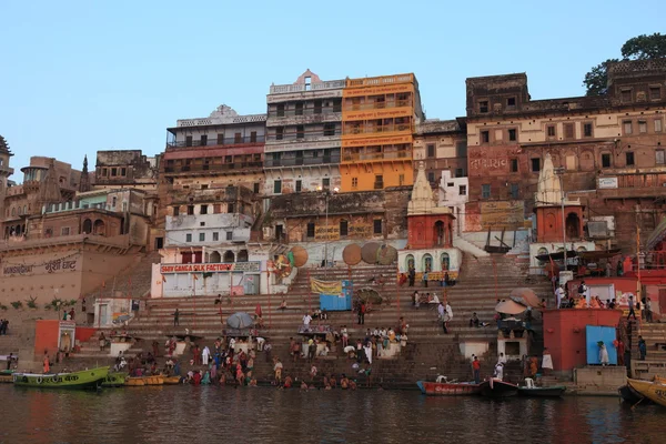 Los Santos Ghats de Varanasi en la India — Foto de Stock