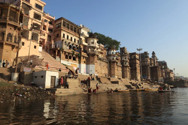 Sfintele Ghats din Varanasi în India — Fotografie, imagine de stoc