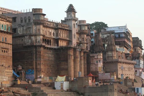 Ghaty w varanasi w Indiach — Zdjęcie stockowe