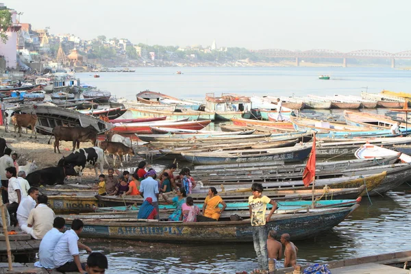 Barcos no Ganges Varanasi — Fotografia de Stock