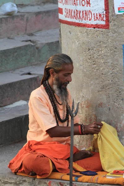 Heiliger sadhu in indien — Stockfoto