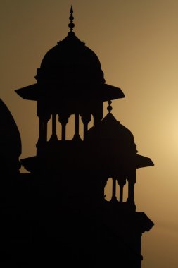 gün batımında taj mahal