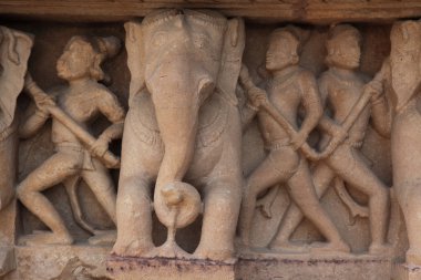 Hindistan'da khajuraho Tapınağı şehir