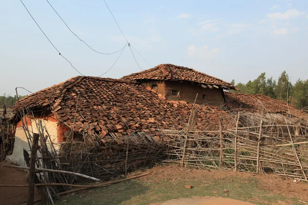 Casa y pueblo en la India — Foto de Stock