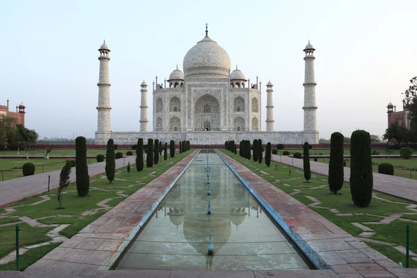 O Taj Mahal em Agra Índia — Fotografia de Stock