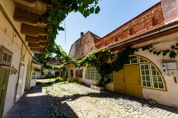 Podwórko Mieście Sibiu Rumunii — Zdjęcie stockowe