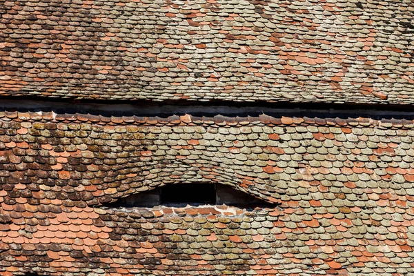 Старая Крыша Плиткой — стоковое фото