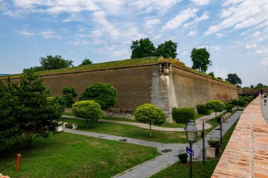 Romanya 'daki eski Alba Iulia kalesi, 09 Ağustos. 2021