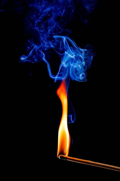 Flame Smoke Matchstick Black Background — Stock Photo, Image