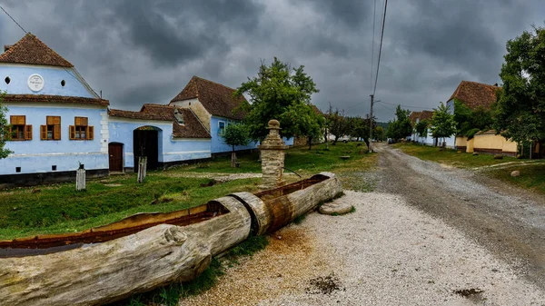 Las Casas Rurales Del Pueblo Viscri Rumania Imagen de stock