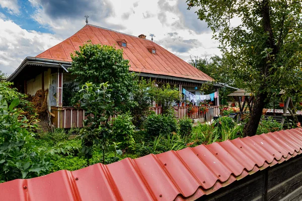 Casas Antigas Uma Aldeia Moldovita Bucovina Romênia — Fotografia de Stock