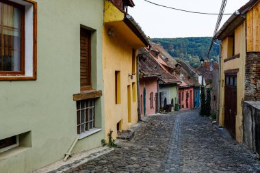 Transilvanya 'nın tarihi Sighisoara kenti Romanya