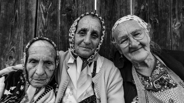 Senior Women Village Romania — Stock Photo, Image