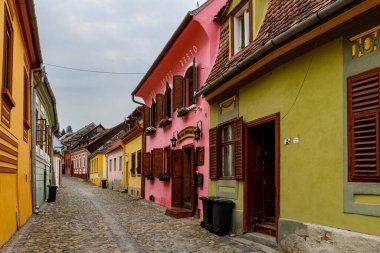 Transilvanya 'nın tarihi Sighisoara kenti Romanya