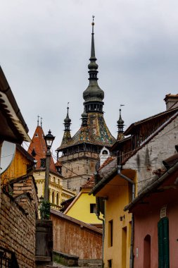 Transilvanya 'nın tarihi Sighisoara kenti Romanya